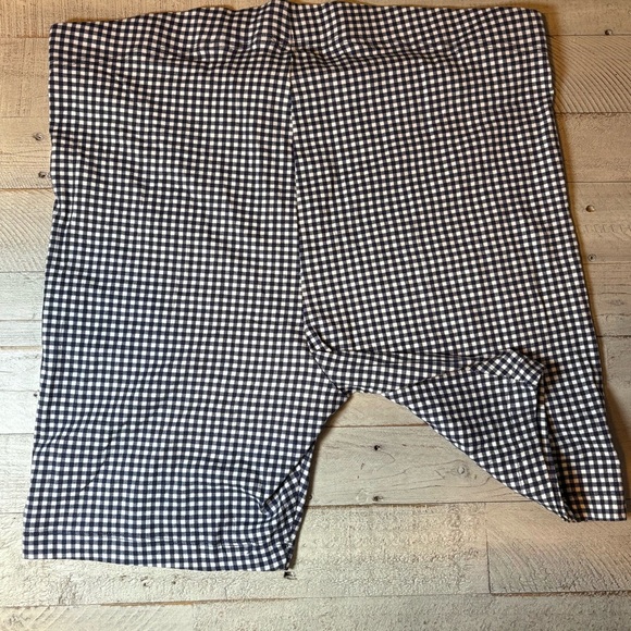 Old Navy Blue & White Gingham Bike Shorts 2X - Picture 7 of 9